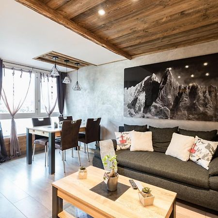 Le Nid D'Aigle Apartment เลอุชส์ ภายนอก รูปภาพ